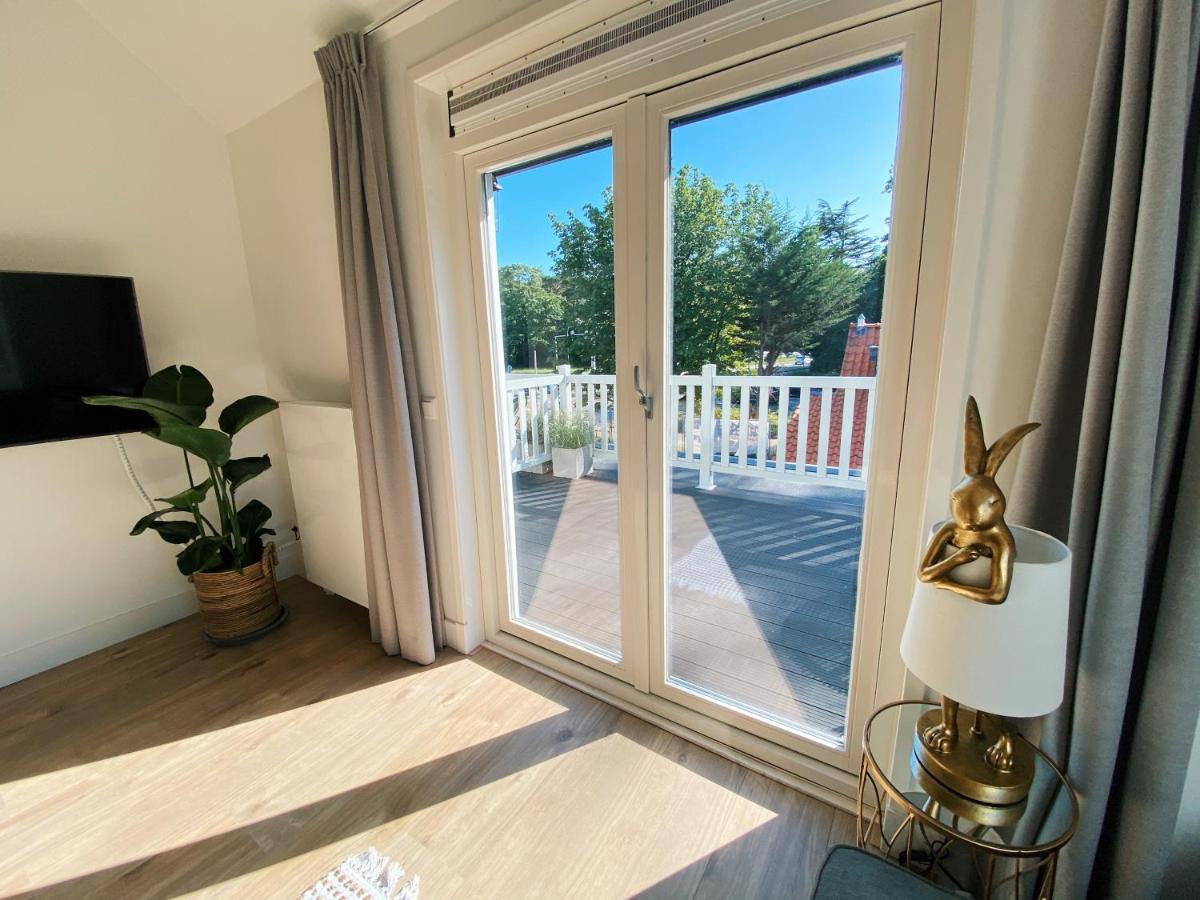 Luxurious Historical Loft Close To The Beach!! Васенар Екстериор снимка